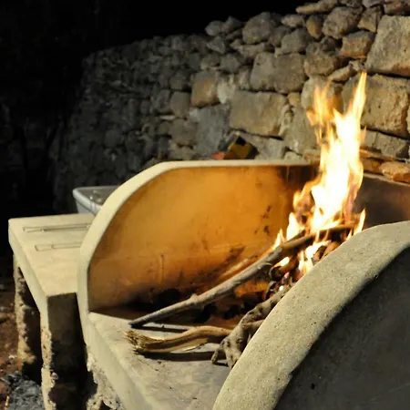 La Seta Rossa فندق مبيت وإفطار غالاتوني