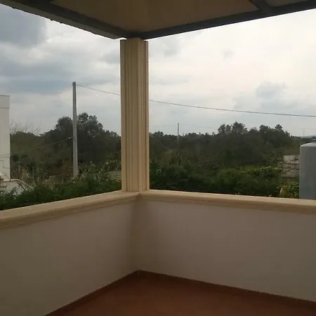 فندق مبيت وإفطار La Seta Rossa غالاتوني