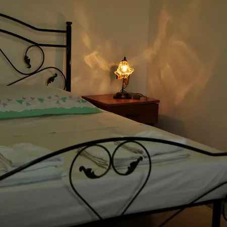 Bed & Breakfast La Seta Rossa Galatone